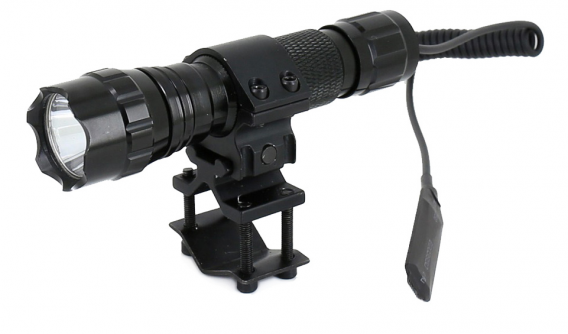 2000 Lumen Tactical Flashlight w Remote switch and mount